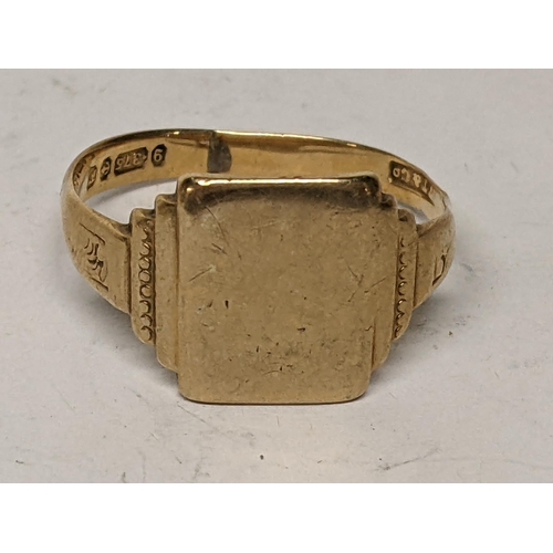 43 - A 9ct gold Gents Signet ring, 3.8g
Location: RING
