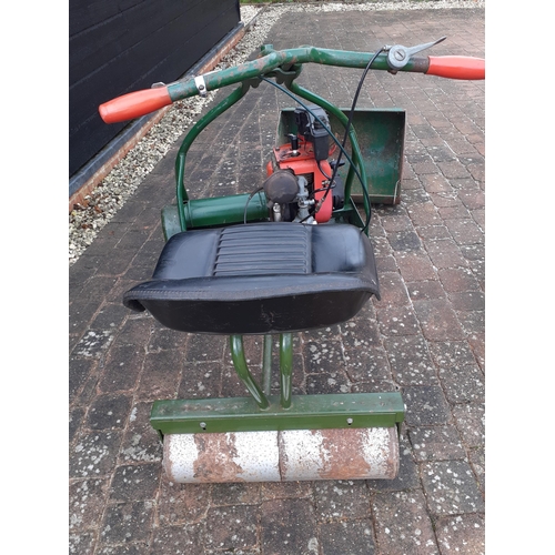 322 - A vintage Webb 24 inch ride-on cylinder lawn mower with a Villiers engine
Location: G