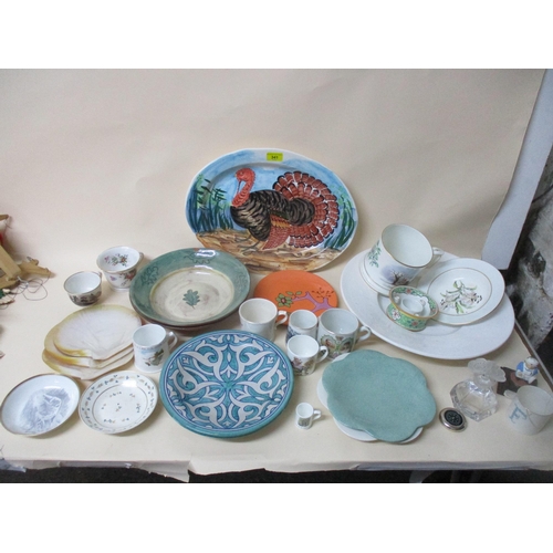 341 - A selection of 19th century and later ceramics to include a Turkey platter, Copeland large Christmas... 