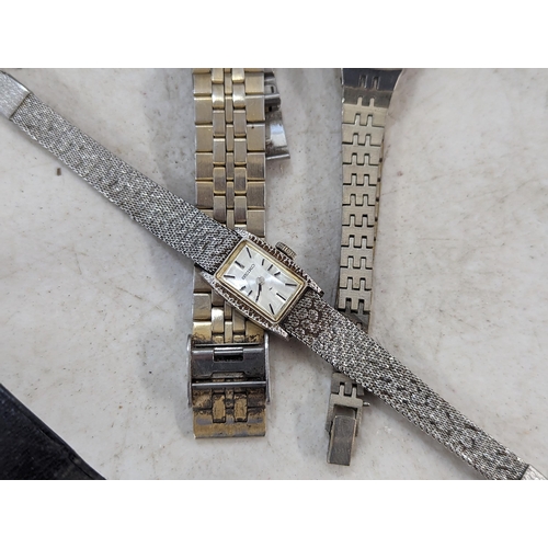 426 - A group of mixed wristwatches to include Seiko, Sekonda, Casio and Westclox (7)
Location: 7.5