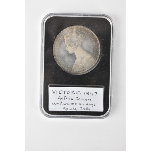 22 - United kingdom - Victoria (1837-1901) 'Gothic' Crown, dated 1847, 