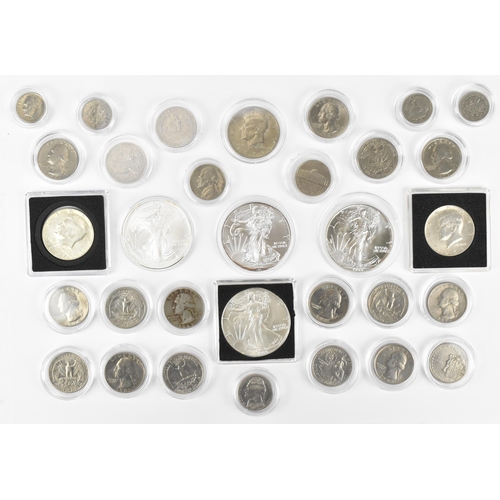 110 - United States of America - mixed mid 20tcentury and later coinage to include Silver Eagles, quarters... 