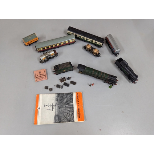 416 - Model railway items to include Hornby Dublo Duchess of Montrose engine, one other engine, Lima and H... 