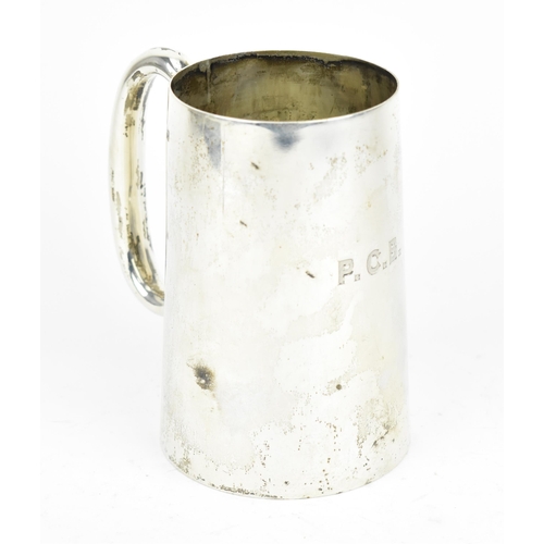 436 - A George V silver tankard by Walker & Hall, Sheffield 1928, of tapered cylindrical form with hoop ha... 