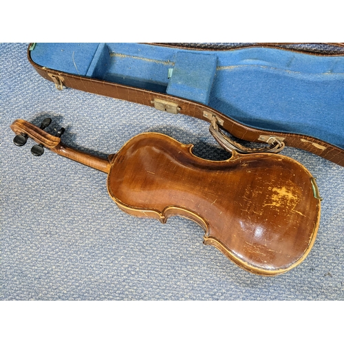 101 - An early 20th century violin A/F with case
Location: RWM