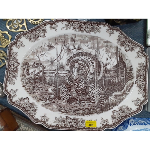 90 - Mixed 20th century household items to include a Williams-Sonoma Wedgewood turkey platter entitled Hi... 