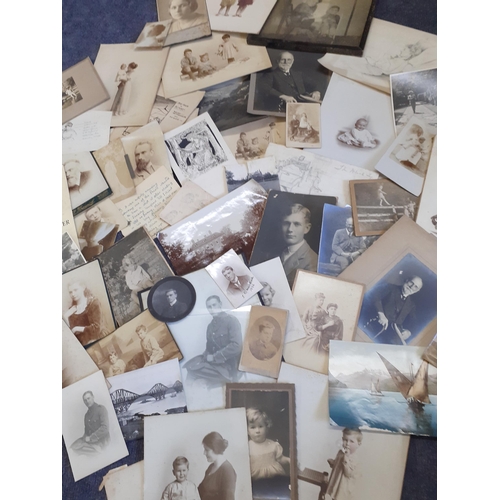 274 - Mixed photographs, drawings and ephemera to include a WWI soldier's photograph, written Uncle Tom, d... 