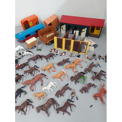 329 - A quantity of toy show-jumping vehicles to include Major Toys and Britains Ltd related vehicles and ... 