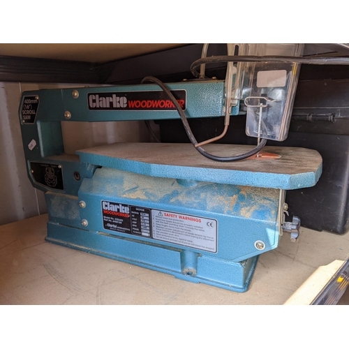 180 - A Clarke Woodworker scroll saw, CSS400
Location: CON