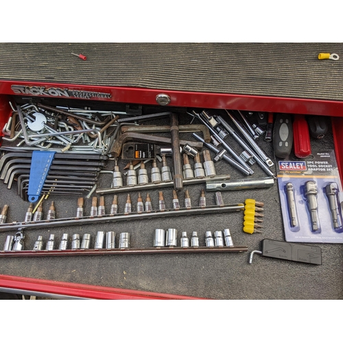 241 - A large Stack-On Professional Series tool chest containing mixed tools to include snap-on spanners, ... 