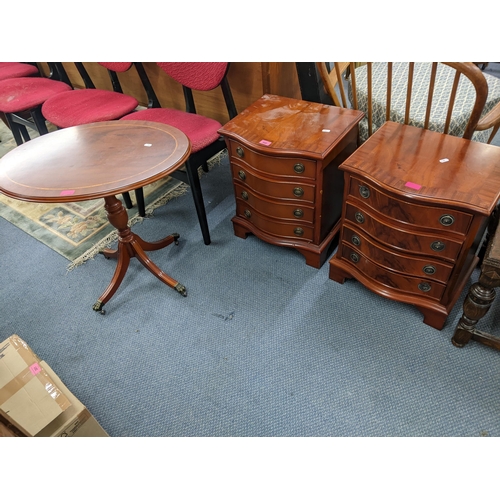 440 - A pair of modern mahogany finished three drawer chests, 52cm h x 40cm w, and a pedestal table
Locati... 