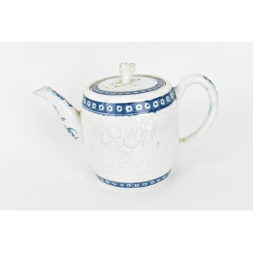 202 - A Worcester blue and white porcelain barrel shaped teapot, circa 1760, with flat cover surmounted wi... 