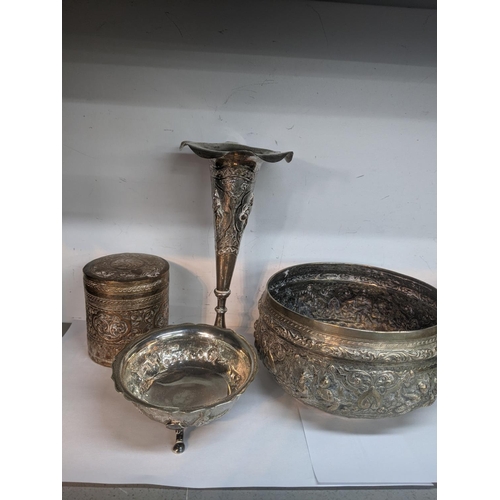 109 - Mixed Middle Eastern white metalware, together with a three-footed sterling silver dish 95.0g Locati... 