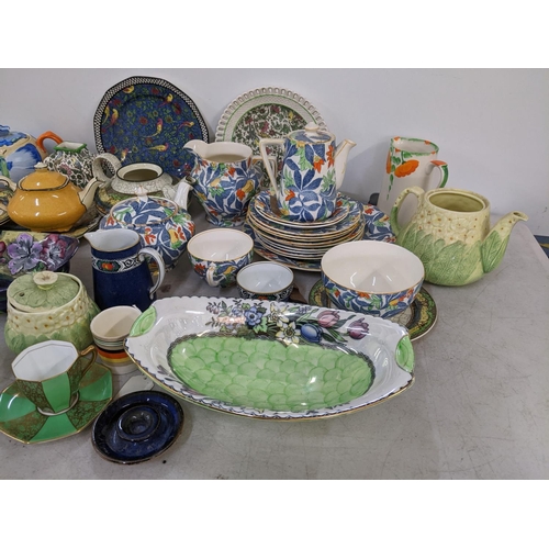 209 - Mixed 1930's decorative ceramics to include Royal Doulton Deadwood Crackle, Barber Bros Fantasy tea ... 