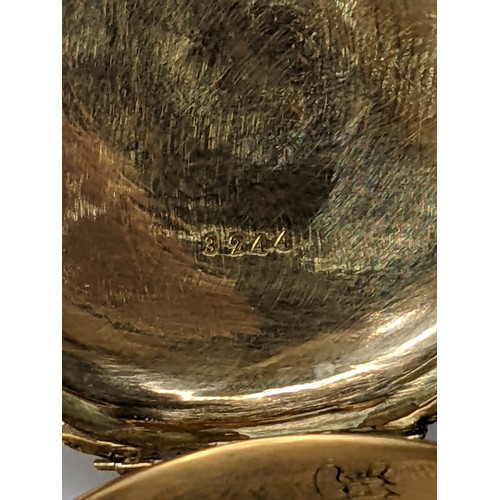 84 - A very fine quality circa 1900 gold half hunter pocket watch having a white enamel dial with Roman n... 