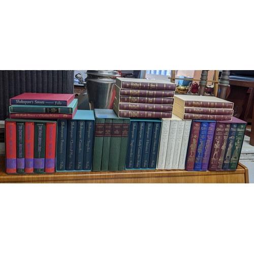 279 - Books- A group of Folio Society book sets to include Shakespeare Classic Plays, Romance, Comedies an... 