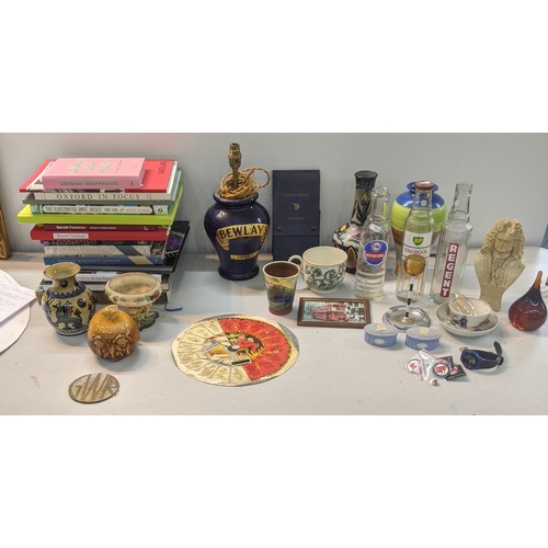 77 - A mixed lot to include a Royal Doulton vase, Fina Motortonic glass bottle, BP Energol Motor oil glas... 