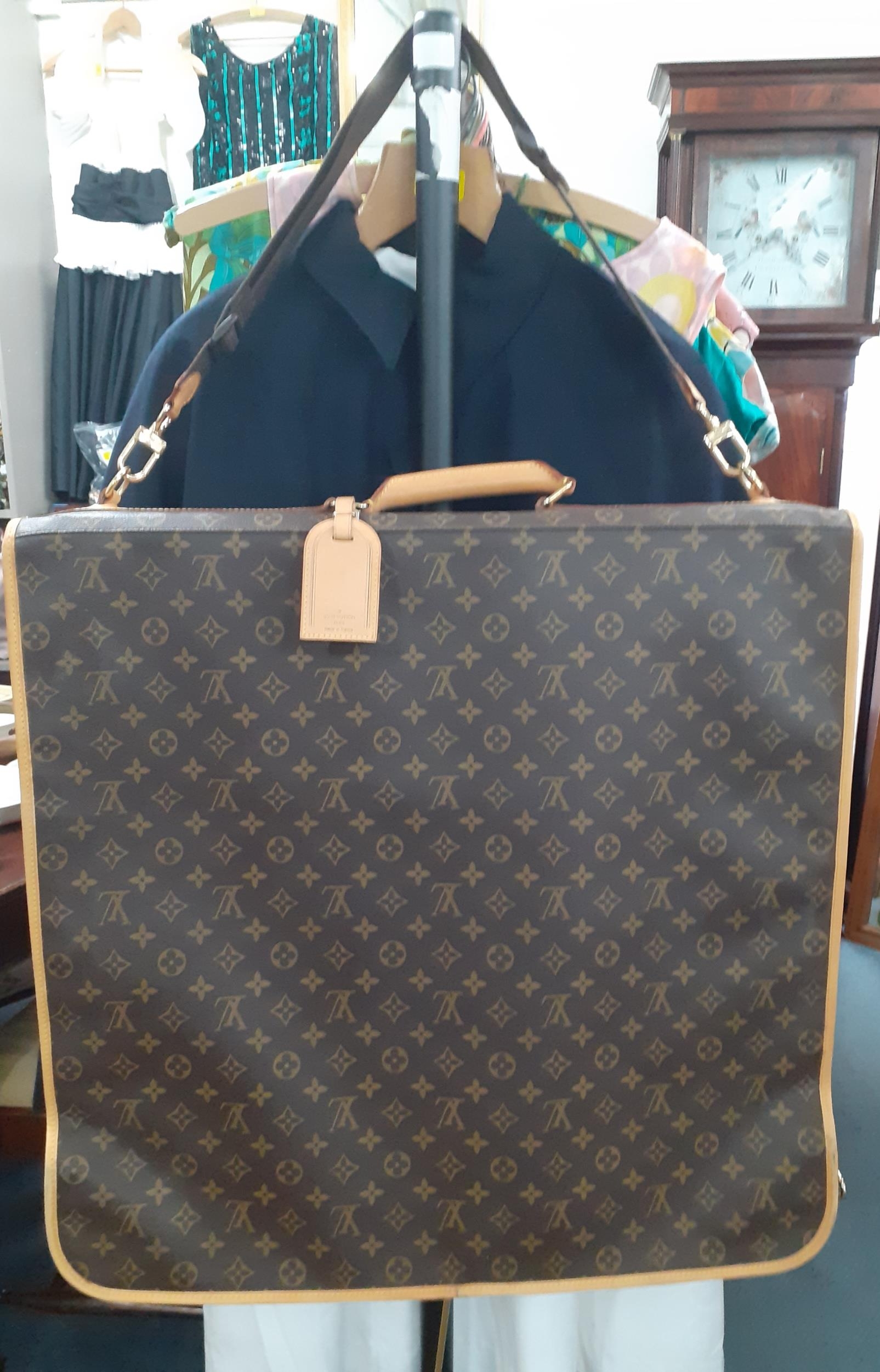 Louis Vuitton – Suitcase - Catawiki
