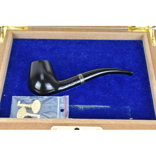 170 - A cased Dunhill Dress (5102) tobacco pipe, 2016, in dark stain with sterling silver band, in polishe... 