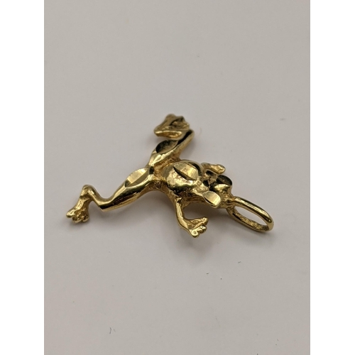 212 - A 18ct gold frog pendant, total weight 1.4g
Location:CAB3