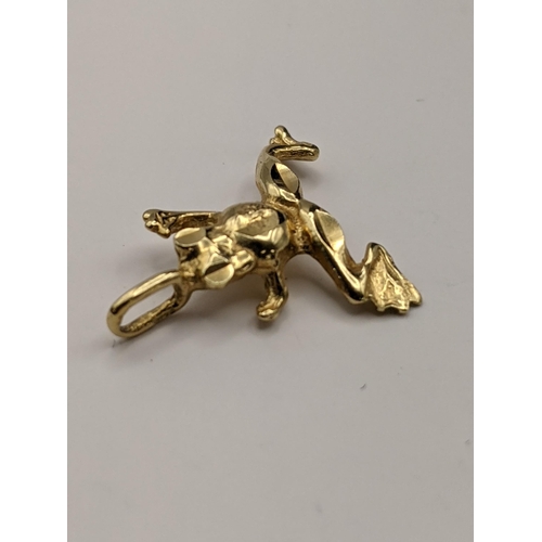 212 - A 18ct gold frog pendant, total weight 1.4g
Location:CAB3