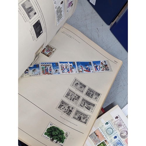 142 - Mixed stamps and First Day Covers mostly in albums to include George V Silver Jubilee examples, Cypr... 