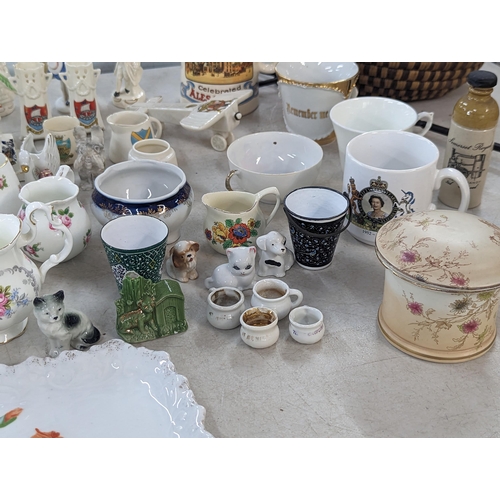 399 - A mixed lot to include ceramics Vinolia, Royal Albert, crested china and other items to include vint... 