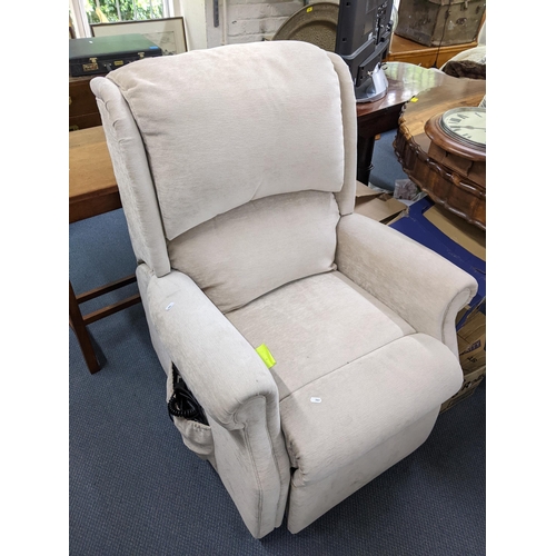 Laf recliner deals