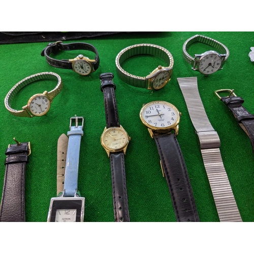 229 - A quantity of mainly quartz and fashion watches to include Slazender, Clifford James, Avia, Citron, ... 