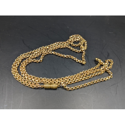 172 - A yellow metal muff/guard chain with gold plated clasp, 17g
Location:CAB2