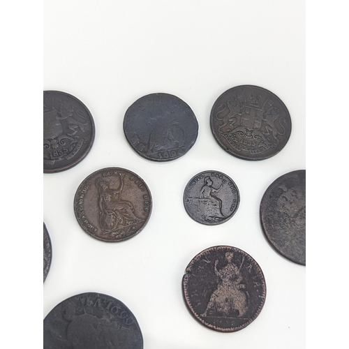 20 - A group of Charles II and later English and British copper coinage to include Charles II 1672* farth... 