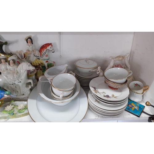 230 - Mixed 20th Century household items to include pewter tankards, a vintage canteen of cutlery, early 2... 