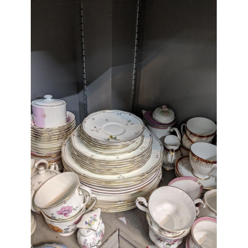 234 - A mixed lot to include Wedgwood part tea/dinner service in Rosemeade pattern, The Botanic Garden par... 