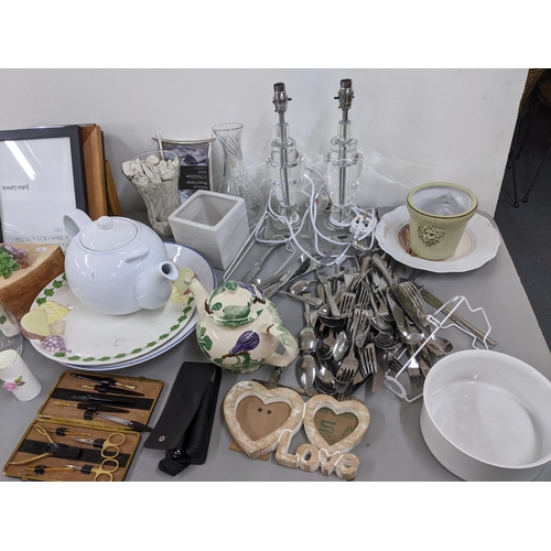 249 - A mixed lot to include Emma Bridgewater, picture frames, cutlery, table lamps and other items
Locati... 