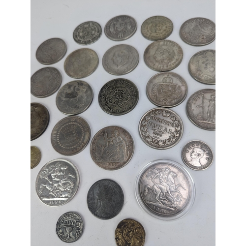 29 - A group of Replica coins to include 1833 Russian Rubel, 'Junk Dollar', 1879 Goloid 100 cents, 1911 T... 