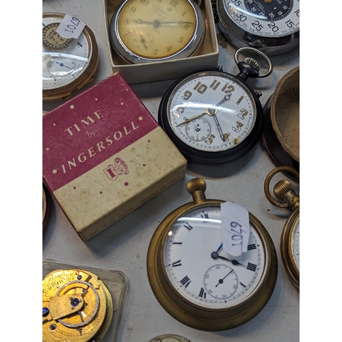 384 - A group of pocket watches A/F to include Thomas Russell & Son movement numbered 200882, Waltham USA,... 