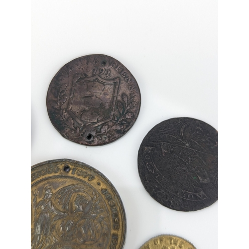 6 - United Kingdom - 18th century and later Tokens, to include 1791 Hull Halfpenny, 1811 Bristol Silver ... 