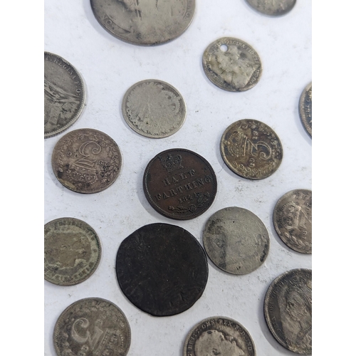 79 - 19th/20th century coinage to include Victorian silver half crowns, florins, Shillings and others, al... 