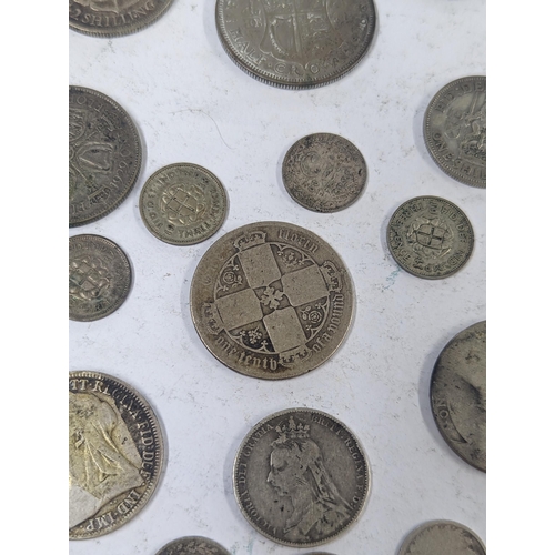 79 - 19th/20th century coinage to include Victorian silver half crowns, florins, Shillings and others, al... 