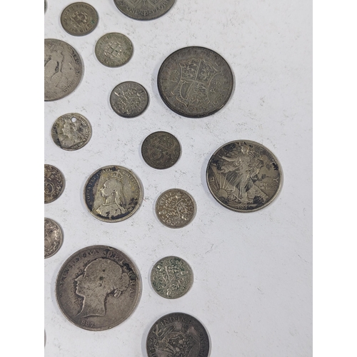 79 - 19th/20th century coinage to include Victorian silver half crowns, florins, Shillings and others, al... 