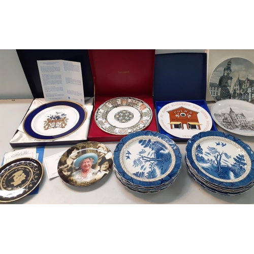 101 - Collectables to include Booths blue and white plates, collectors plates, 19th century Swansea style ... 