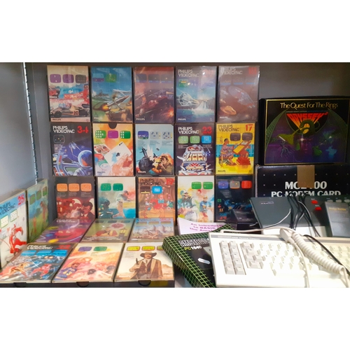 50 - Ab Amstrad 640k personal computer PC-ECD, together with a BBC Bridge console and two games, a Philip... 