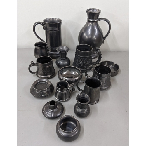 127 - A collection of Prinknash ceramics to include vases, tankards, jugs and other items Location:4.4