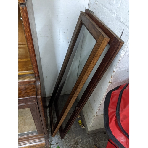 209 - An early 20th century Globe Wernicke oak five section bookcase
Location:G