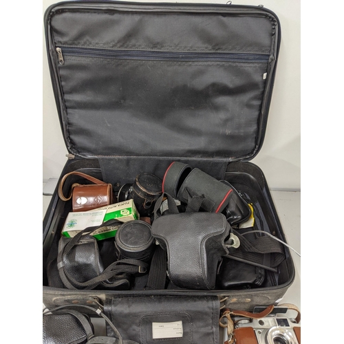 26 - Photographic equipment to include Fujica STX-IN, Kodak Easy Share Z700, Agfa Ambi Silette and others... 