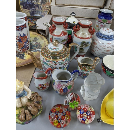 28 - Ceramics to include a Royal Worcester Doughty figure, decorative teapots, collectors plates and othe... 