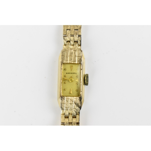 59 - A Navarre, manual wind, ladies, 14ct gold wristwatch, having a signed gilt dial, integral textured 1... 