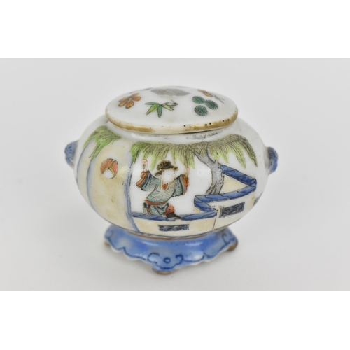 11 - A small collection of Chinese miniature porcelain, to include a Famille Verte set of nesting pots, t... 