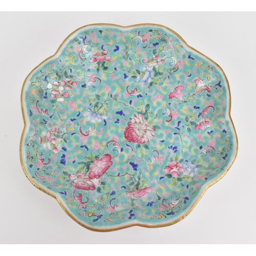 7 - A Chinese porcelain pedestal dish, Tongzhi period, circa 1862-1874, with petal gilt border, turquois... 