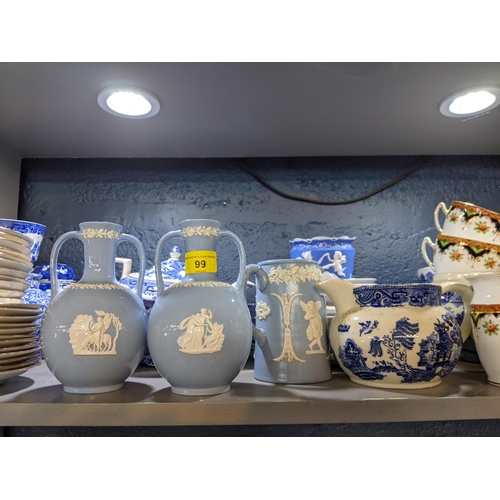 99 - A mixed lot of ceramics and china to include Wedgwood embossed Queensware, Old Willow and other patt... 